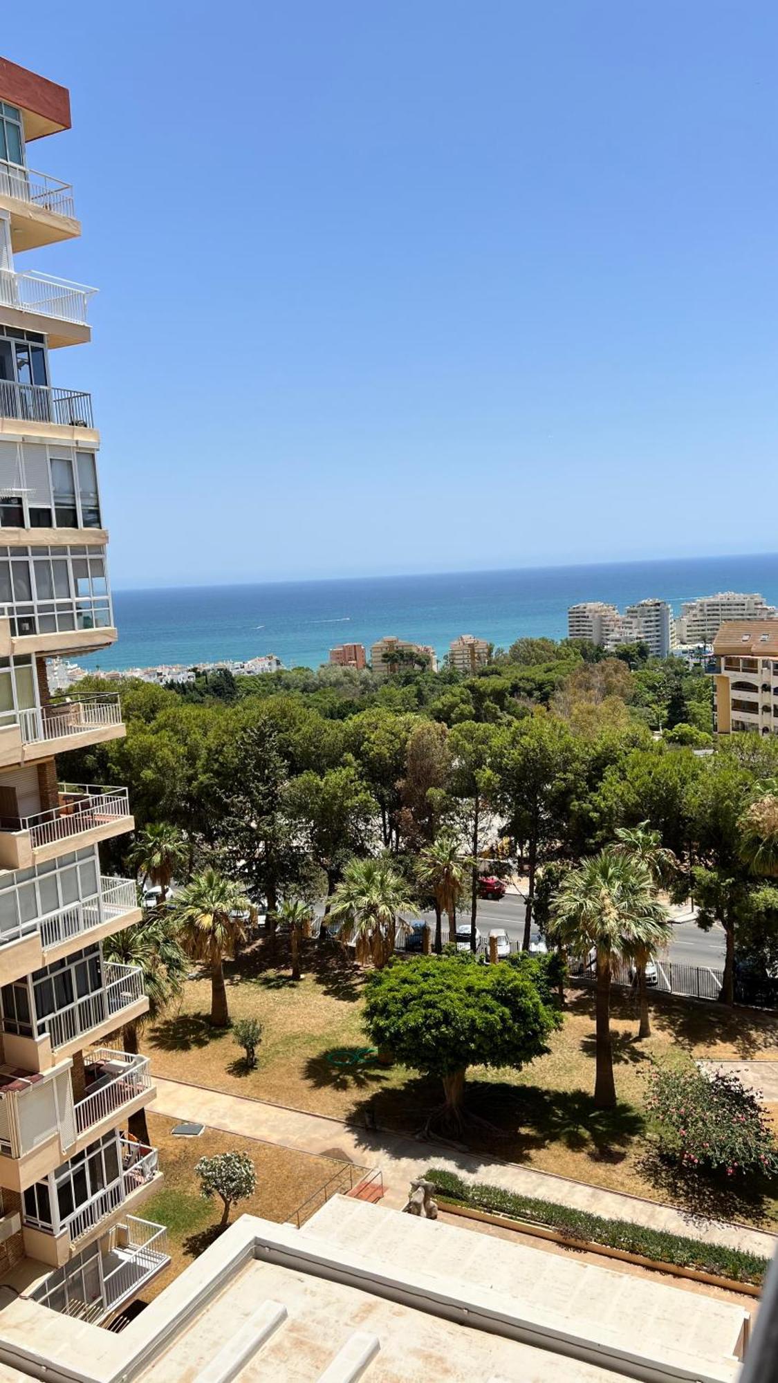 Vista A La Playa, Cerca Del Centro Con Piscina Daire Benalmádena Dış mekan fotoğraf